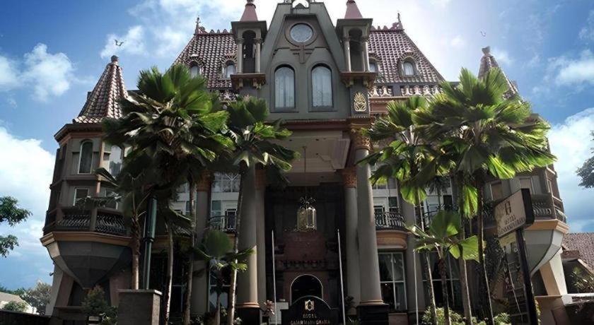 Gajahmada Graha Hotel Malang Esterno foto