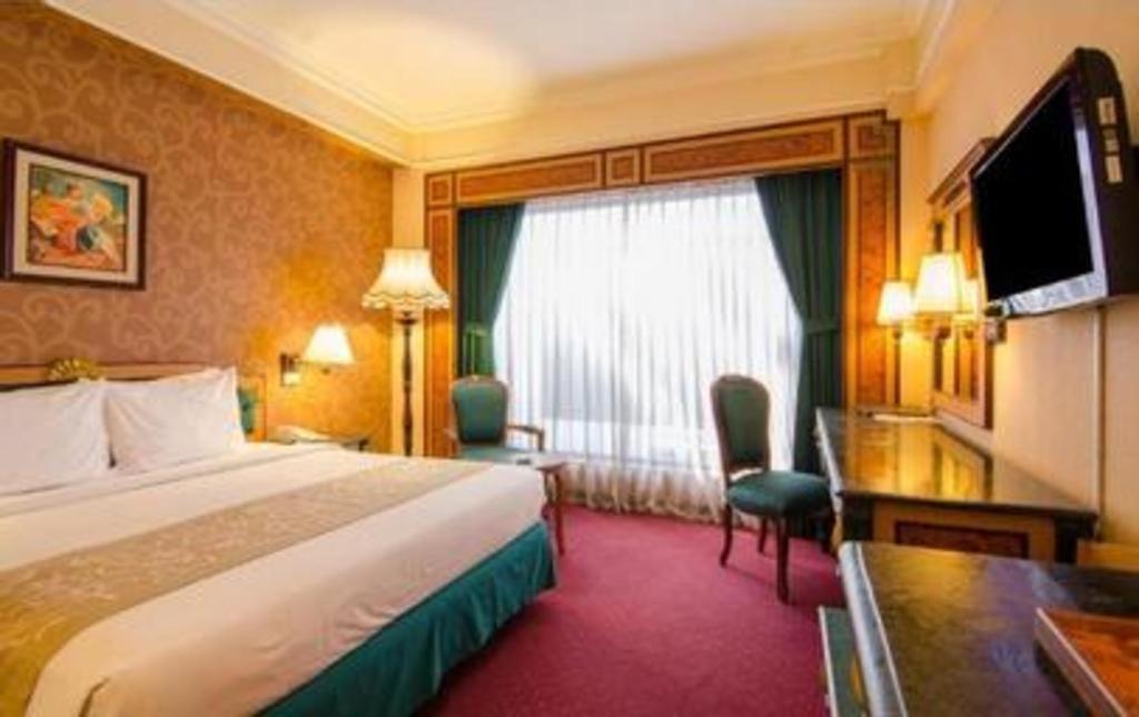 Gajahmada Graha Hotel Malang Esterno foto